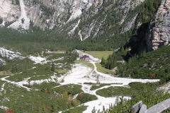 Blick zurück zur Pederü-Hütte Blick zurück zur Pederü-Hütte