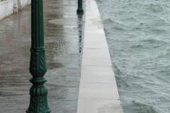 Wasser flutet den Zattere